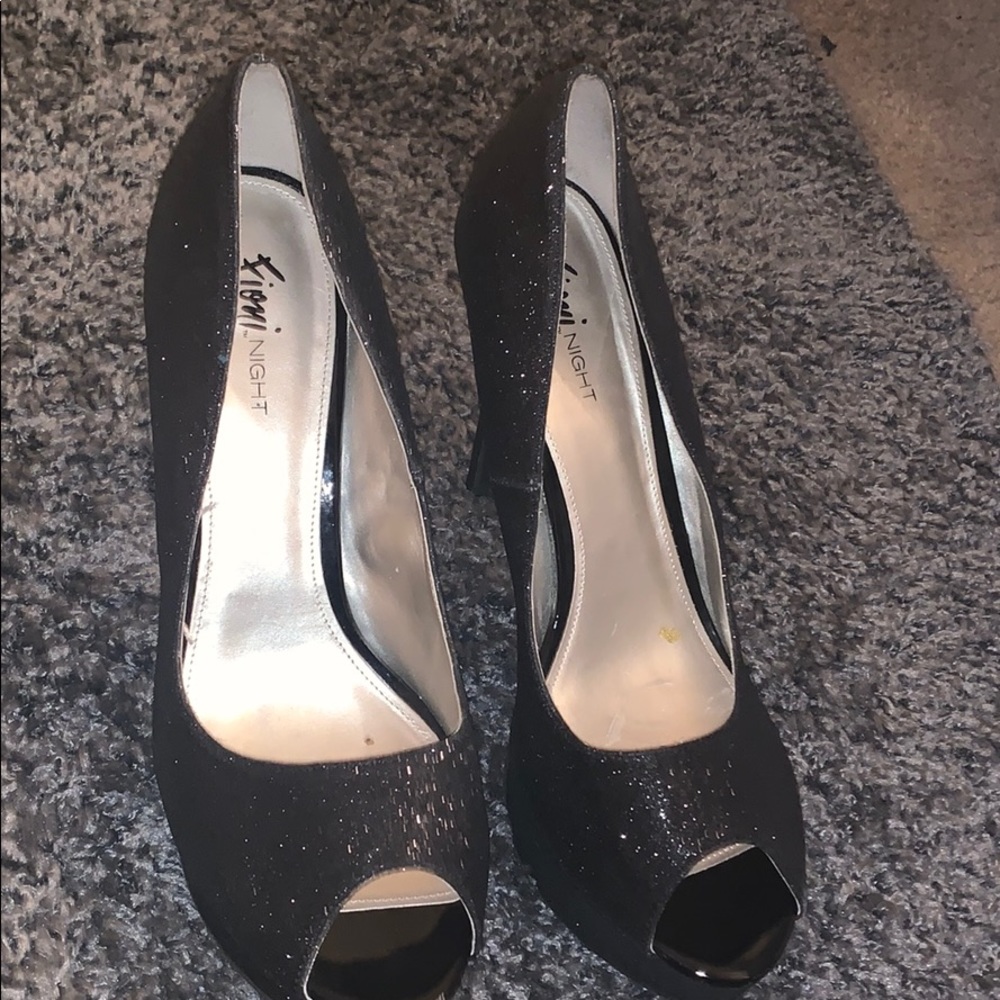Sparkling black high heels
